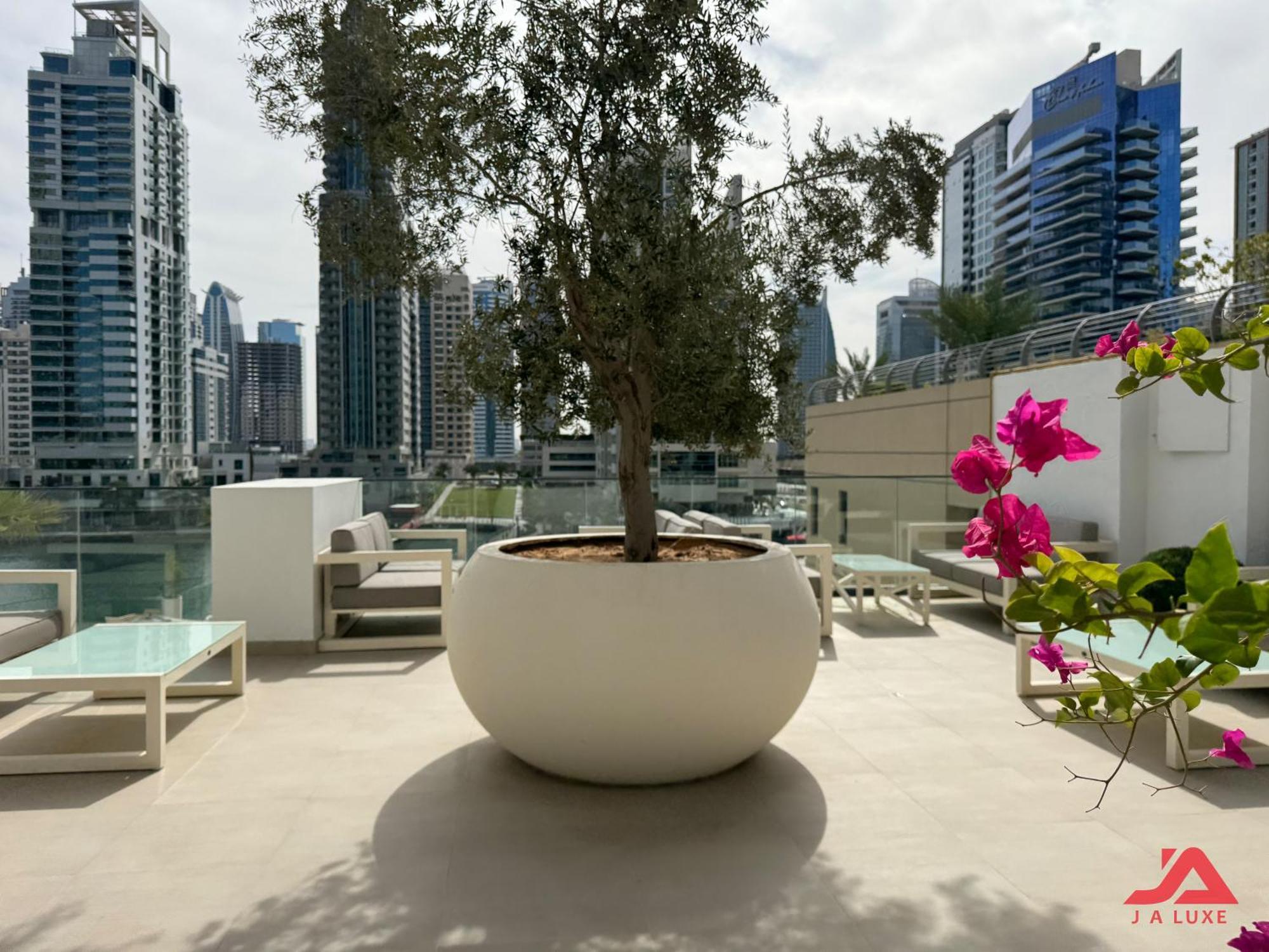 Cozy Sea View Apt In Liv Residence Tower, Dubai Marina Cozy Marina & Sea View Apt In Bay Central Tower With Modern Gym & Pool, Steps To Jbr Beach & Metro Eksteriør bilde
