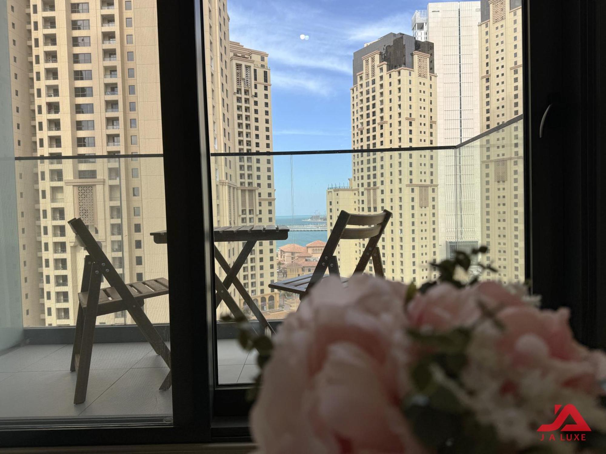 Cozy Sea View Apt In Liv Residence Tower, Dubai Marina Cozy Marina & Sea View Apt In Bay Central Tower With Modern Gym & Pool, Steps To Jbr Beach & Metro Eksteriør bilde