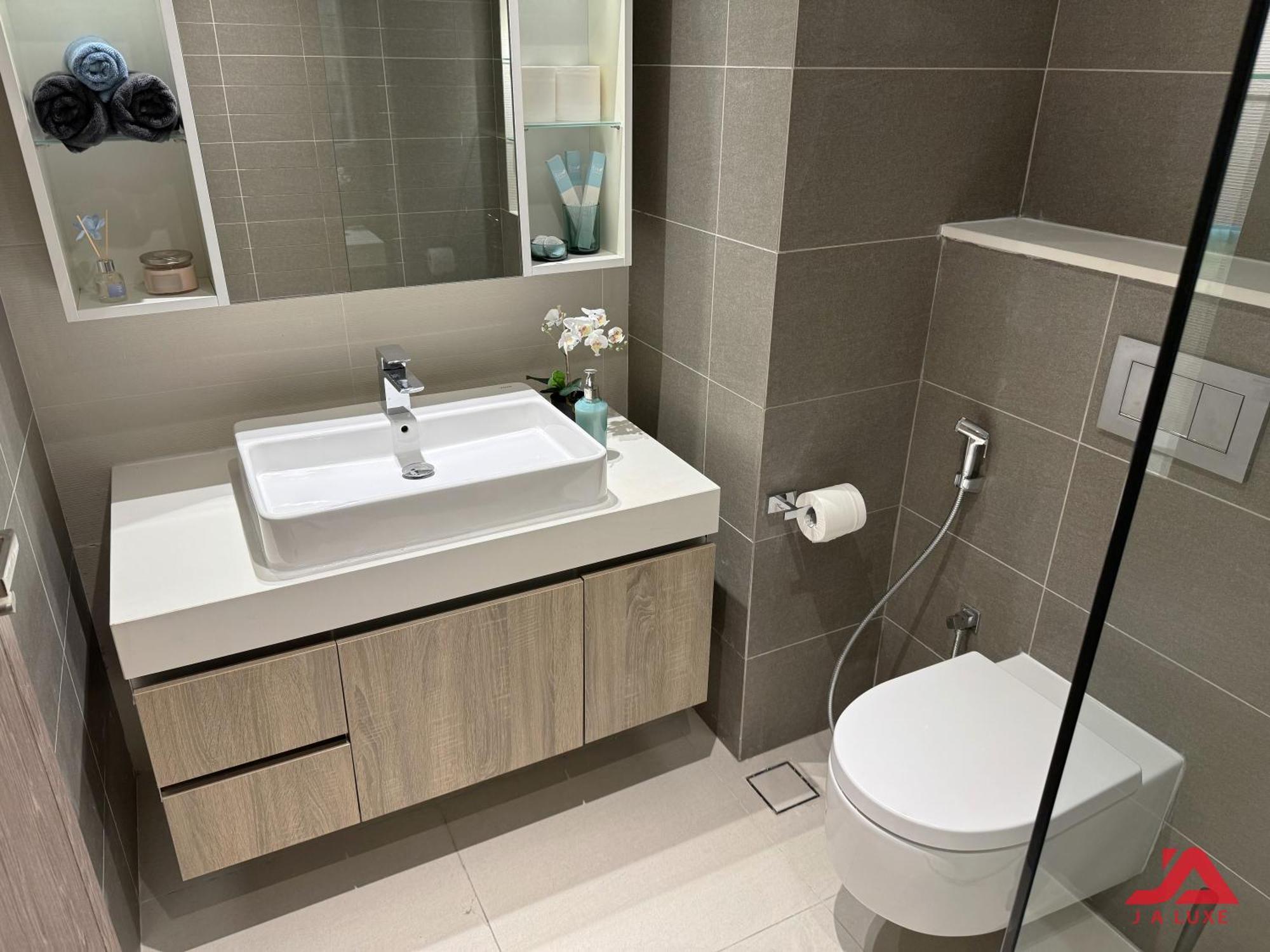 Cozy Sea View Apt In Liv Residence Tower, Dubai Marina Cozy Marina & Sea View Apt In Bay Central Tower With Modern Gym & Pool, Steps To Jbr Beach & Metro Eksteriør bilde